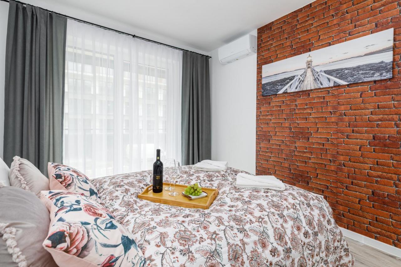 Wellness Resort Apartments Dziwnow Riverfront By Noclegi Renters Екстер'єр фото