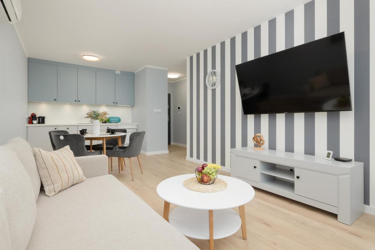 Wellness Resort Apartments Dziwnow Riverfront By Noclegi Renters Екстер'єр фото